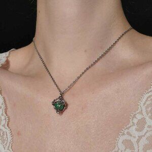 Vintage green and silver necklace with a small silver chain